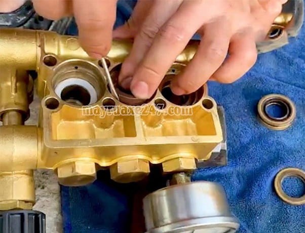 Thay Phớt Máy Rửa Xe: Khi Nào Cần Và Cách Thay Đúng Chuẩn