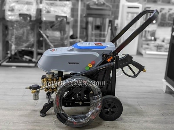 Máy Rửa Xe Jeeplus: Đa Năng, Xịt Khỏe, Nên Mua