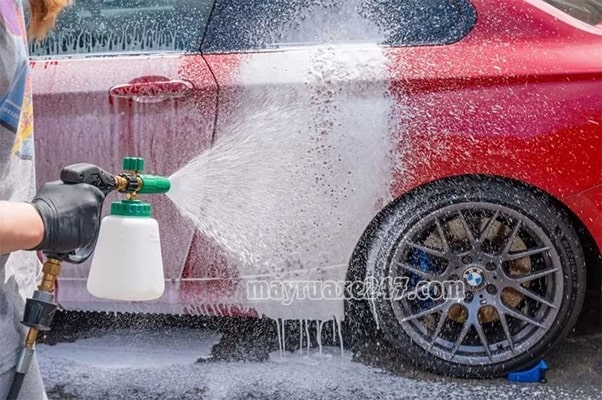 Hướng dẫn d&ugrave;ng dung dịch rửa xe bọt tuyết