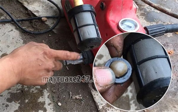 C&aacute;ch sửa m&aacute;y rửa xe kh&ocirc;ng l&ecirc;n nước