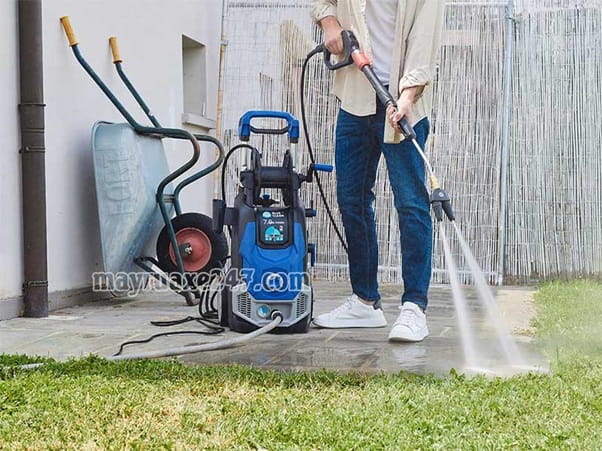 chọn mua m&aacute;y rửa xe cao &aacute;p