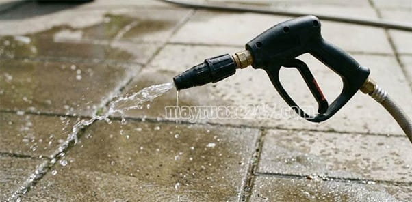 Dấu hiệu cần bảo dưỡng m&aacute;y rửa xe