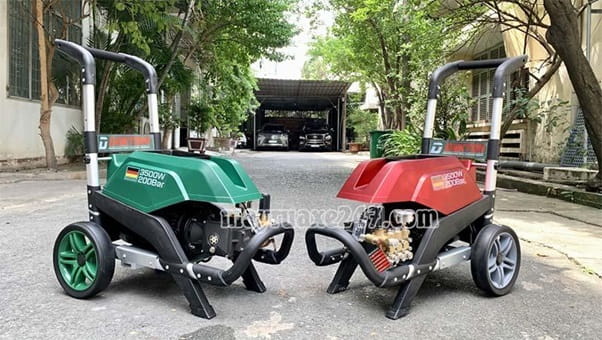 m&aacute;y rửa xe 200 bar Dekton DK-HPW3500