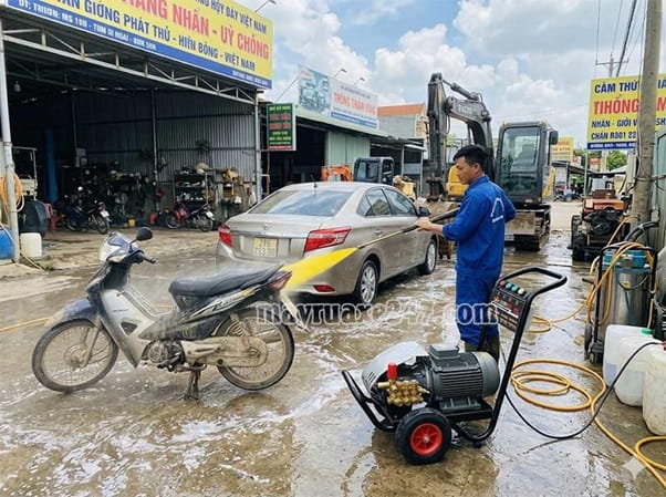 Máy rửa xe 7.5kw thường sử dụng nguồn điện 3 pha Máy rửa xe 7.5kw thường sử dụng nguồn điện 3 pha
