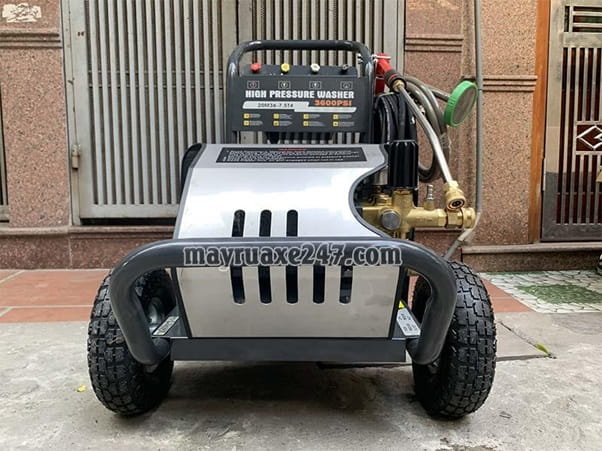 Máy rửa xe 7.5 kw Lutian Máy rửa xe 7.5 kw Lutian