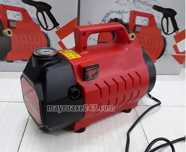 M&aacute;y rửa xe Amax AMG1800