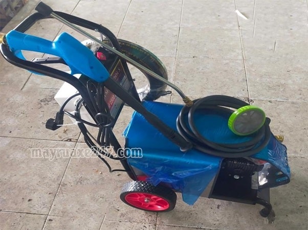 Máy rửa xe 2500W Amaxtools