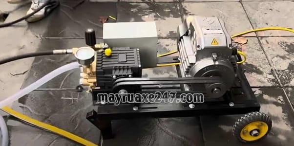 M&aacute;y rửa xe d&acirc;y đai ANOVI PL30
