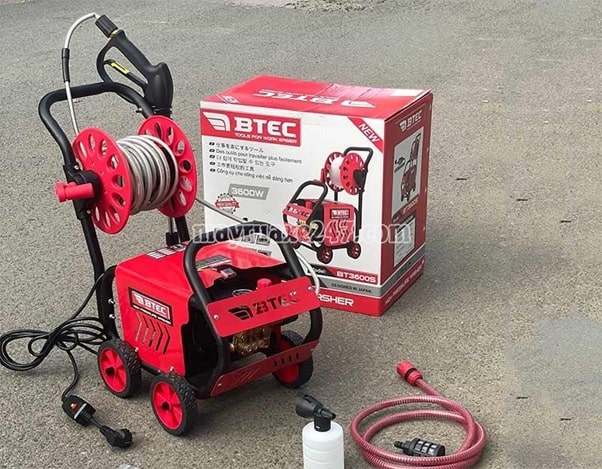 Máy rửa xe Btec 3600W