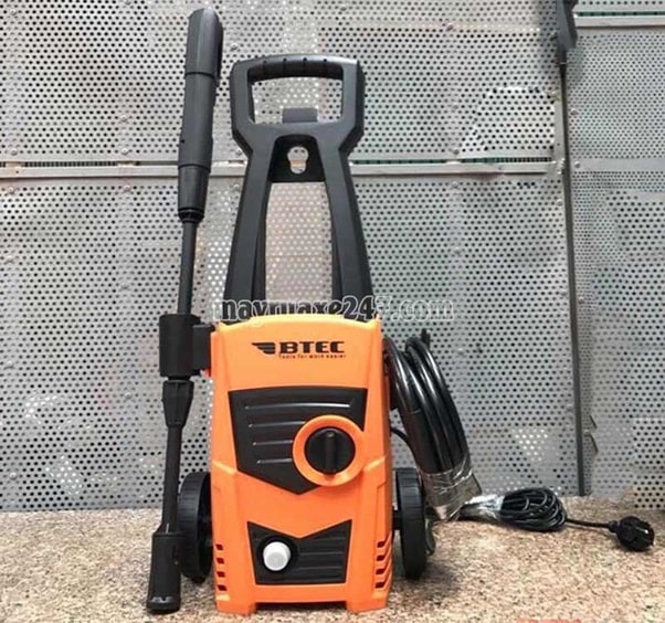 Máy rửa xe Btec BT529