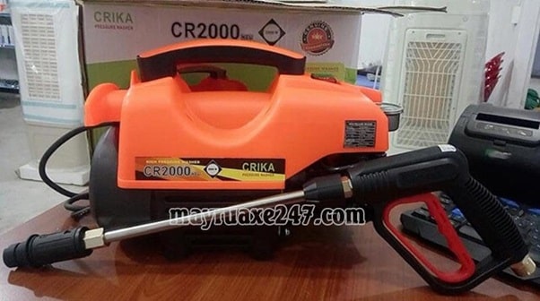 Máy rửa xe Crika 2000w