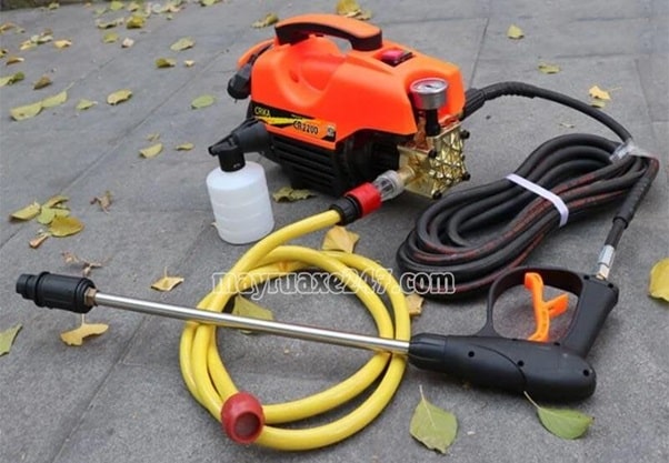 Máy rửa xe Crika 2200w