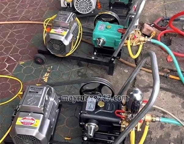 Dòng máy xịt rửa xe loại dây đai Dòng máy xịt rửa xe loại dây đai