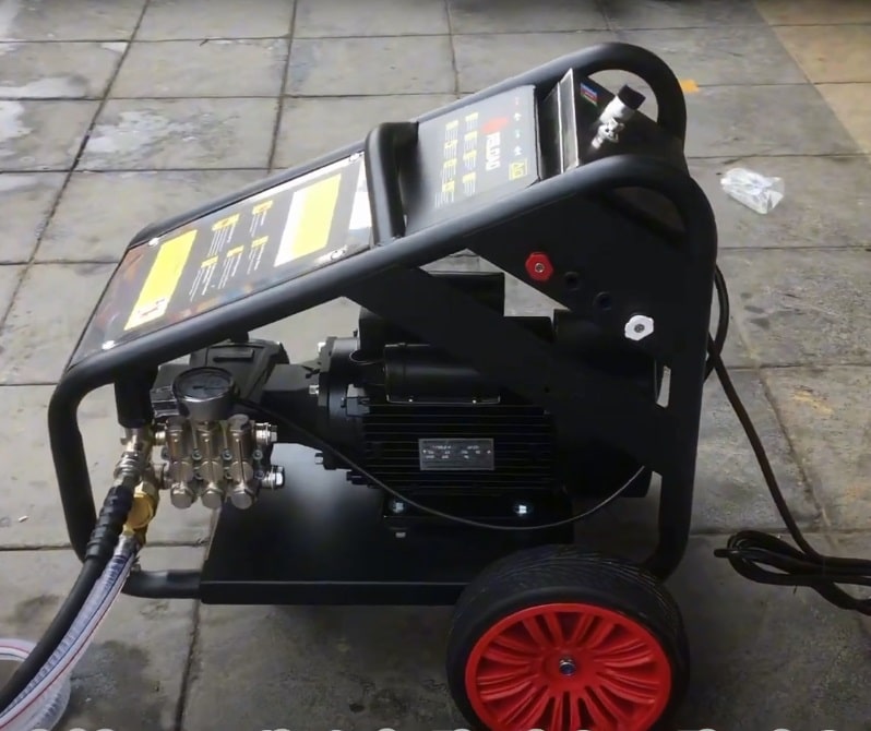 Máy rửa xe cao áp RELOAD DK1515S