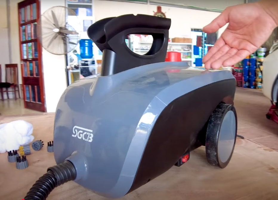 Máy rửa xe hơi nước nóng SGCB