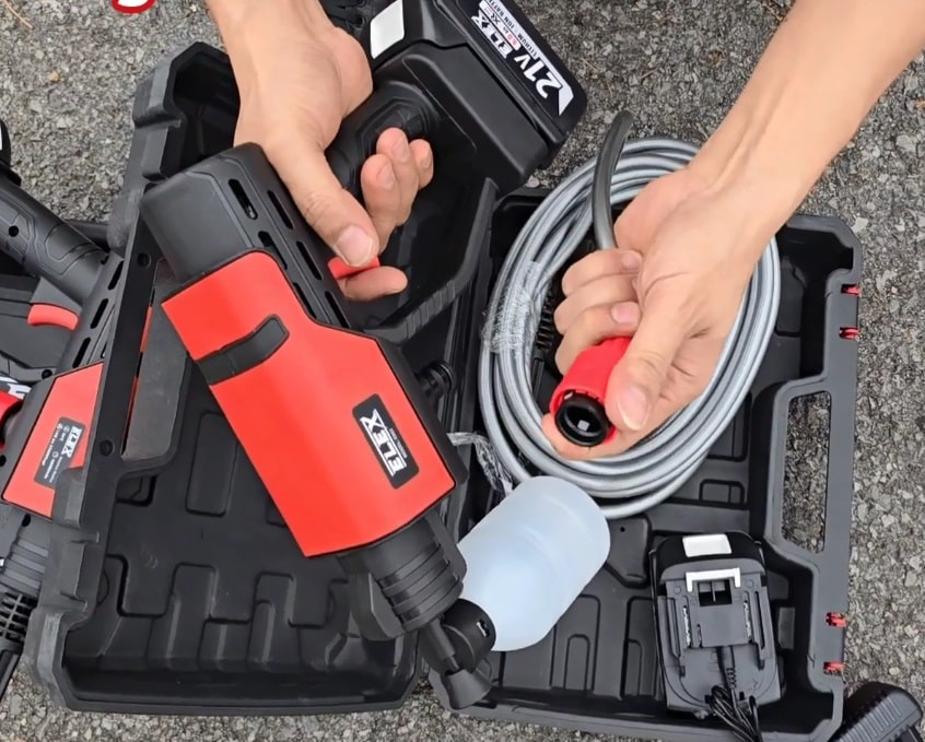 Máy rửa xe pin cầm tay Elex