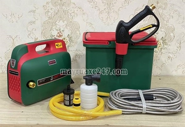 Máy rửa xe Dekton 2300W