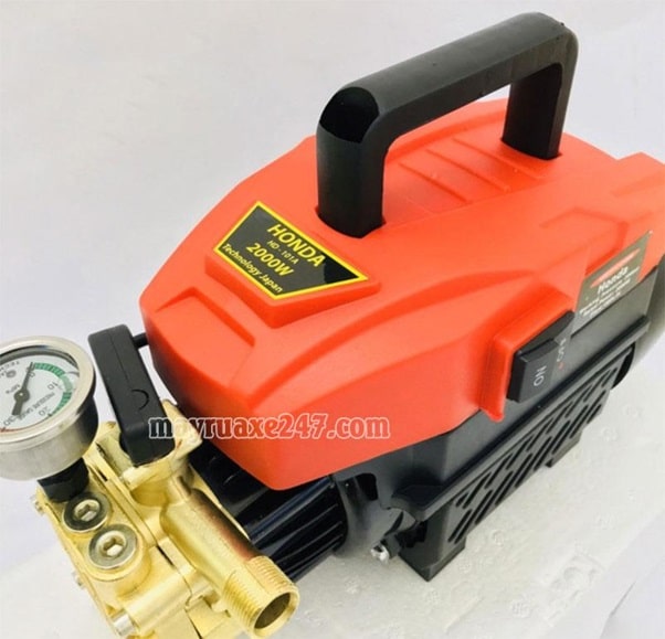 Máy rửa xe Honda 101a