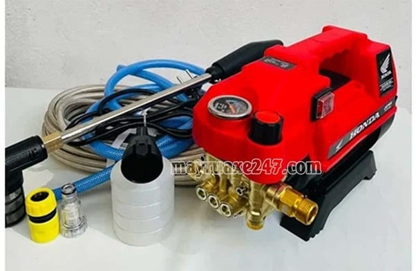 Máy rửa xe Honda 5900