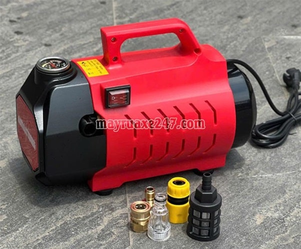 Máy rửa xe Oshima 1800W