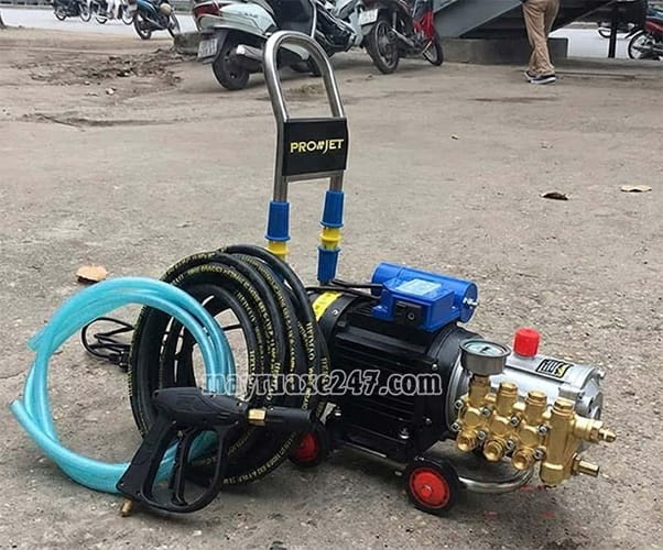 M&aacute;y rửa xe Projet P1300