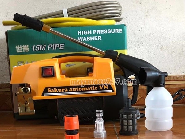 Máy rửa xe Sakura 1000W