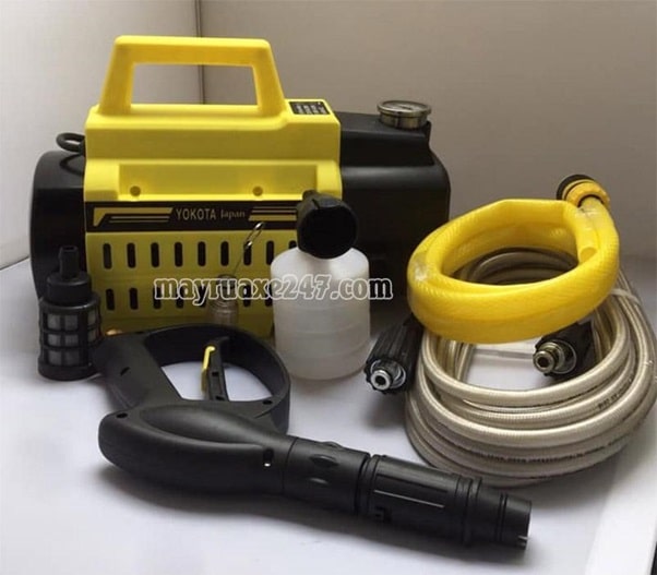 Máy xịt rửa xe Yokota S3