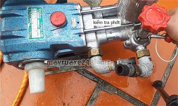 Check kỹ khi mua đầu máy bơm rửa xe hàng bãi Nhật Check kỹ khi mua đầu máy bơm rửa xe hàng bãi Nhật