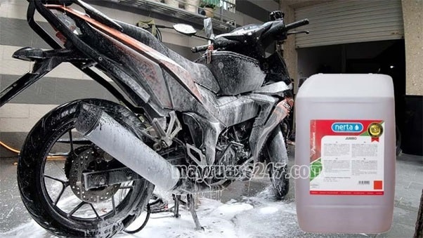 Nước rửa xe kh&ocirc;ng chạm Nerta Carnet Jumbo