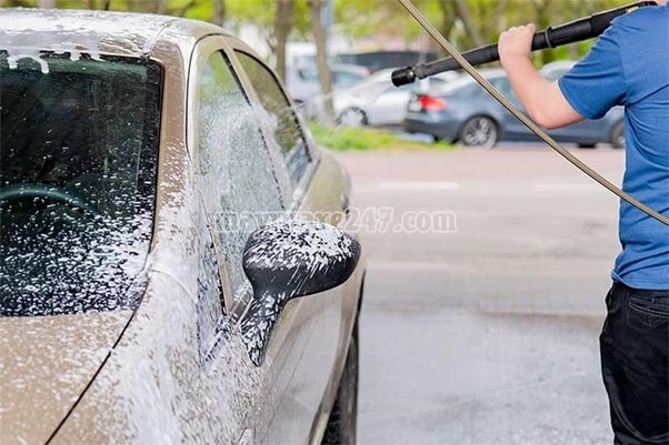 Nước rửa xe kh&ocirc;ng chạm nerta