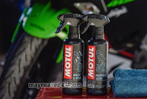 Nước rửa xe Motul MC Care E1 Wash & Wax
