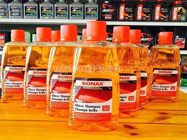 Thương hiệu nước rửa xe Sonax rất được ưa chuộng