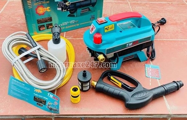 Máy bơm rửa xe Jetman và phụ kiện