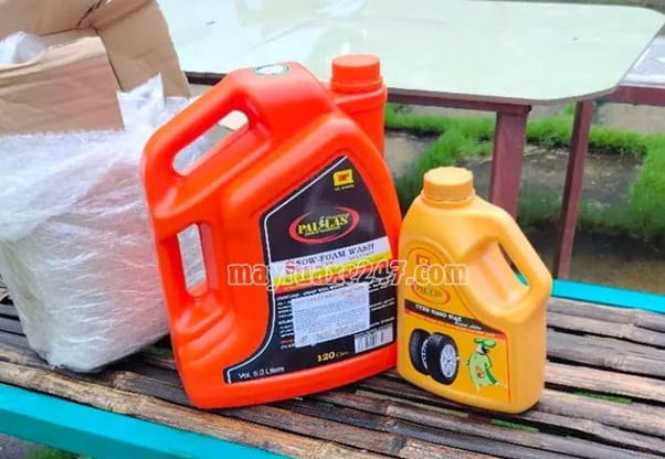 Rửa xe m&aacute;y bằng x&agrave; b&ocirc;ng g&igrave;? Tham khảo ngay nước rửa xe Pallas 120