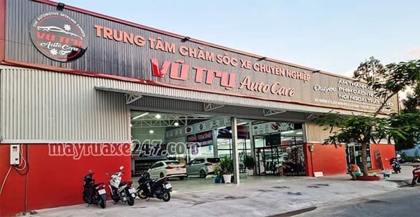 Vũ Trụ Auto