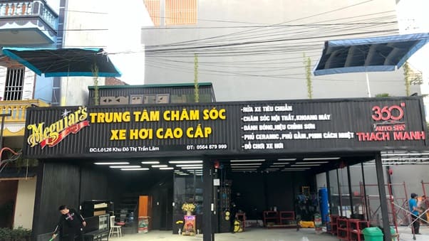 Rửa xe &ocirc; t&ocirc; tại Th&aacute;i B&igrave;nh
