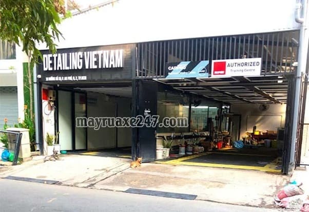 Detailing Vietnam