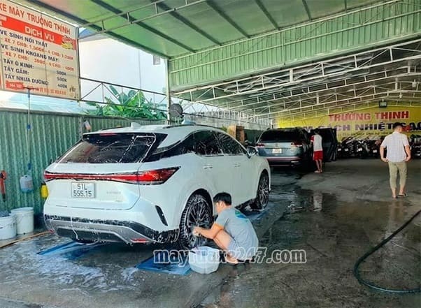Rửa xe Trường Thịnh