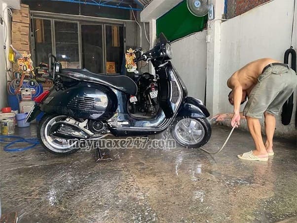 Rửa xe Bảo Long