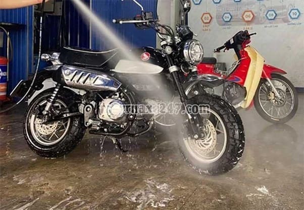 Tiệm rửa xe Tự Đại