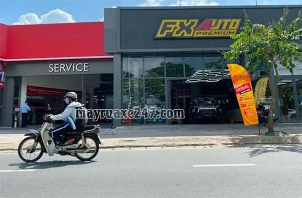 Rửa xe ô tô giá rẻ tại Quận 8 Rửa xe ô tô giá rẻ tại Quận 8